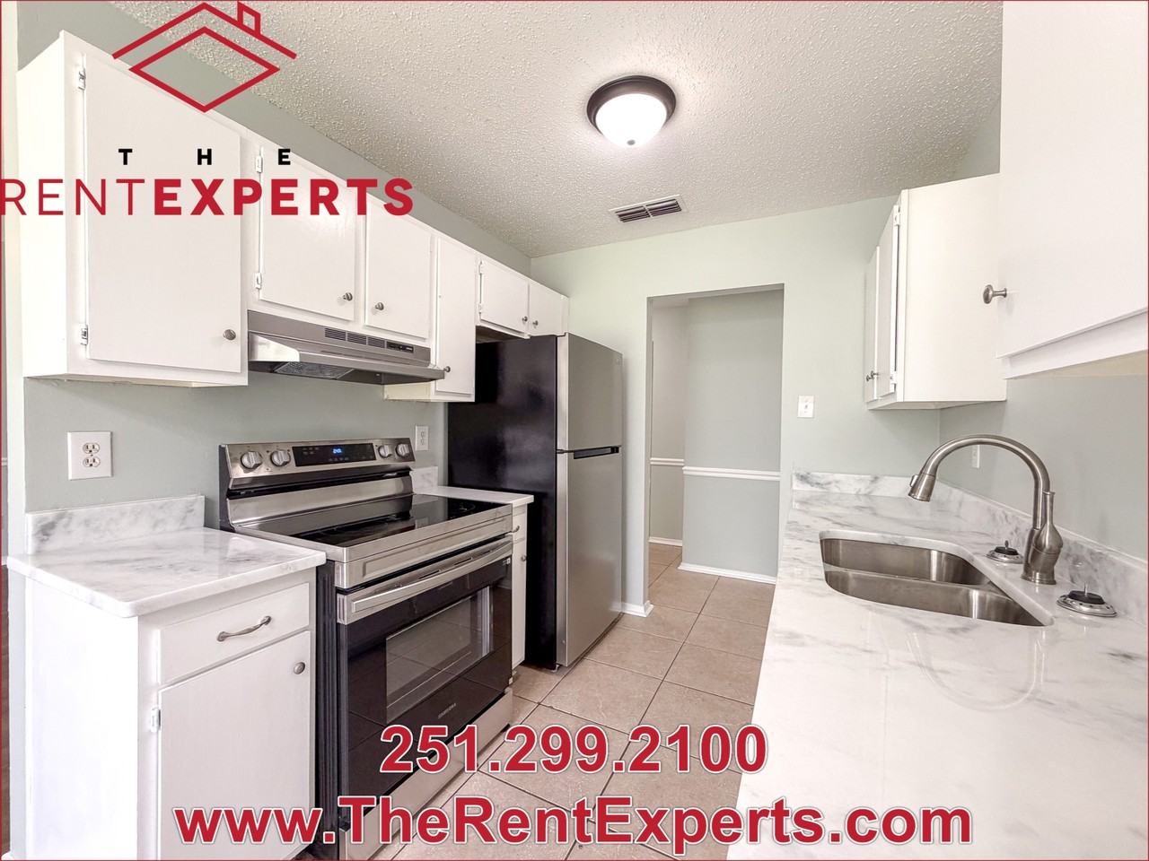 9760 Royal Woods Dr N #1 - Photo 5 of 19