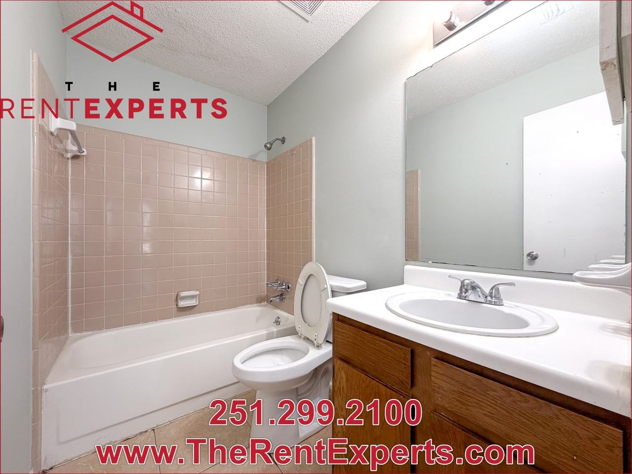 9760 Royal Woods Dr N #1 - Photo 7 of 19