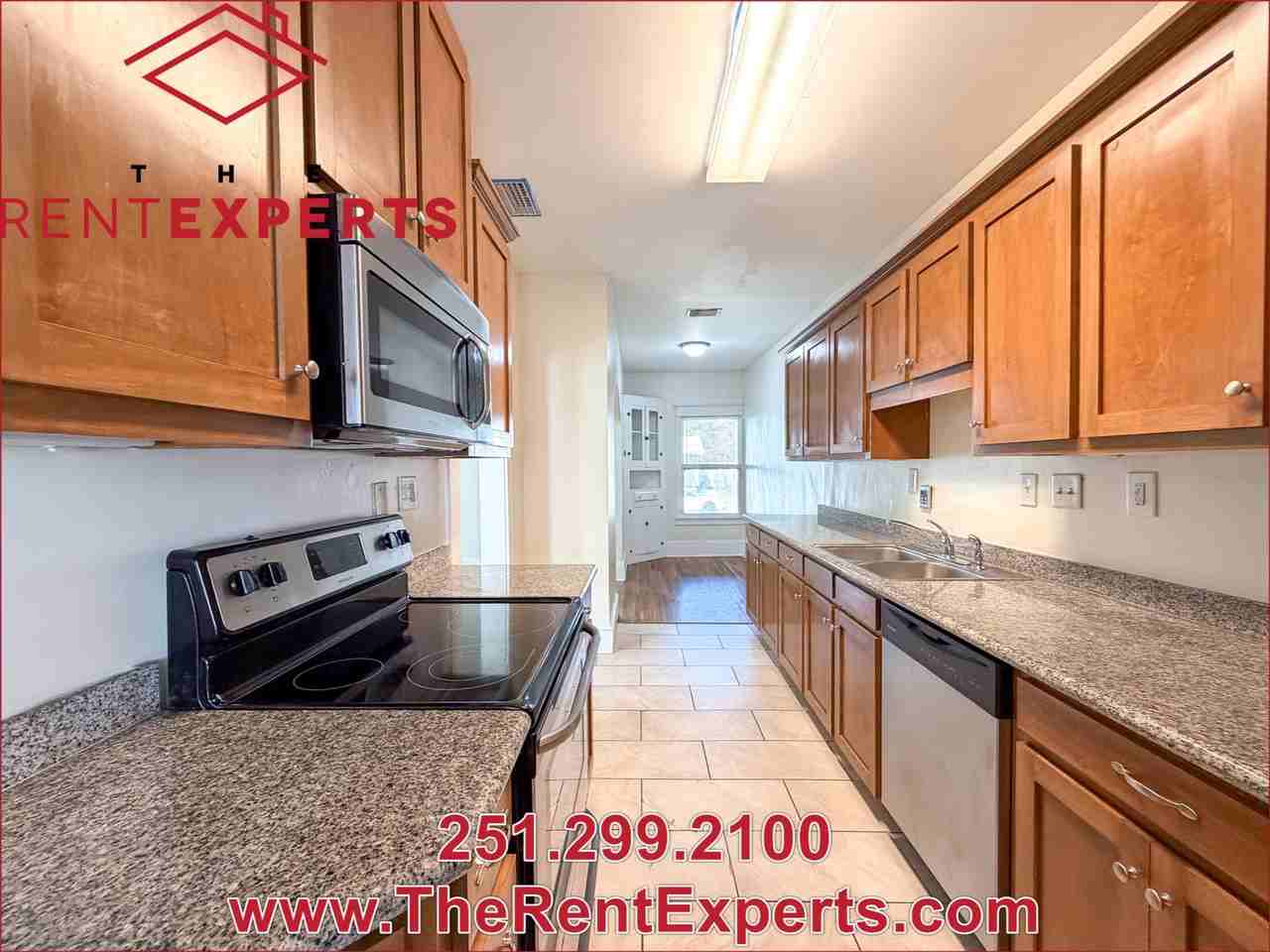 2161 Homewood St #B - Photo 4 of 13