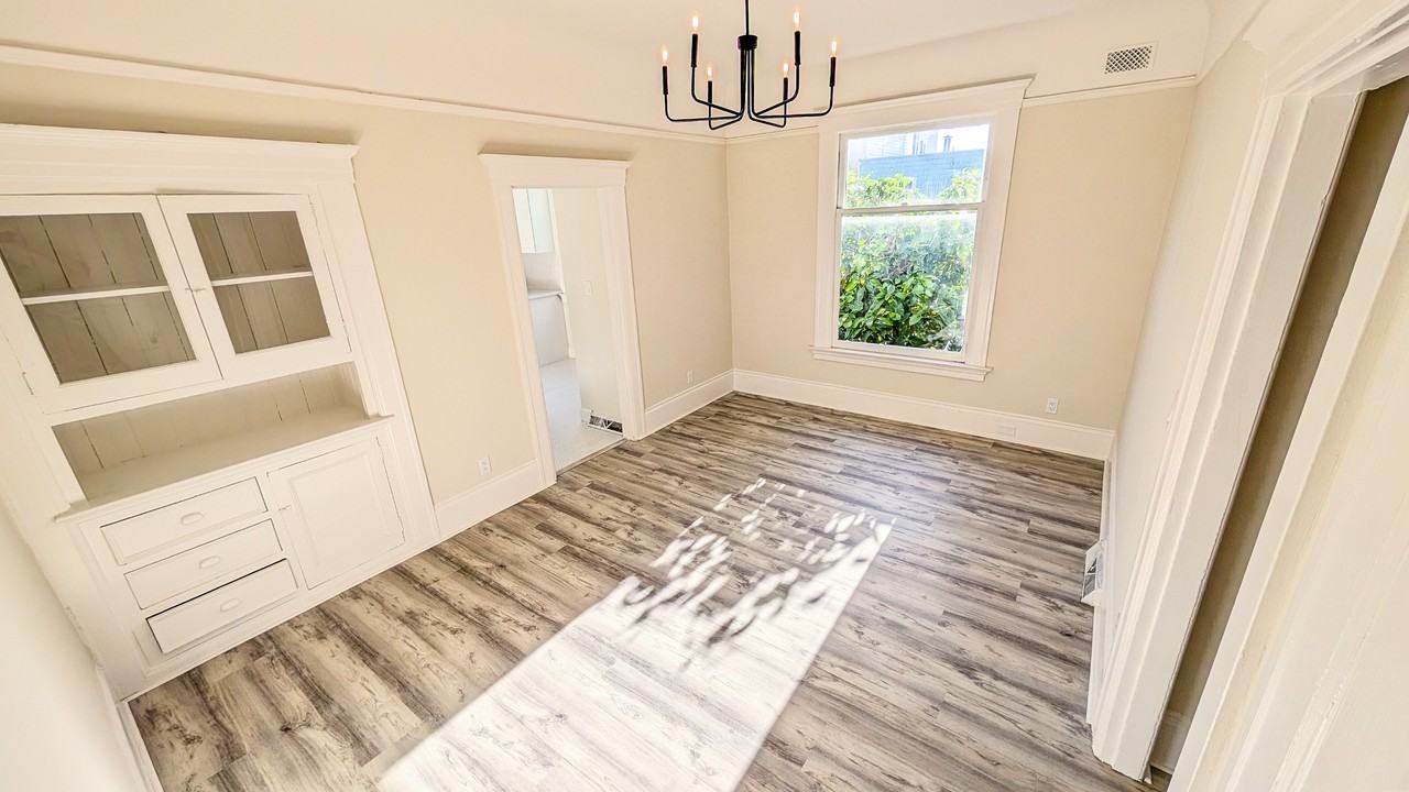 2767 Golden Gate Ave #2767 - Photo 5 of 10