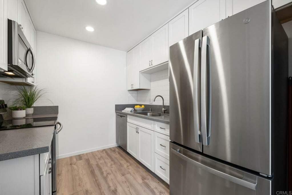 403 Requeza St #G6 - Photo 7 of 21