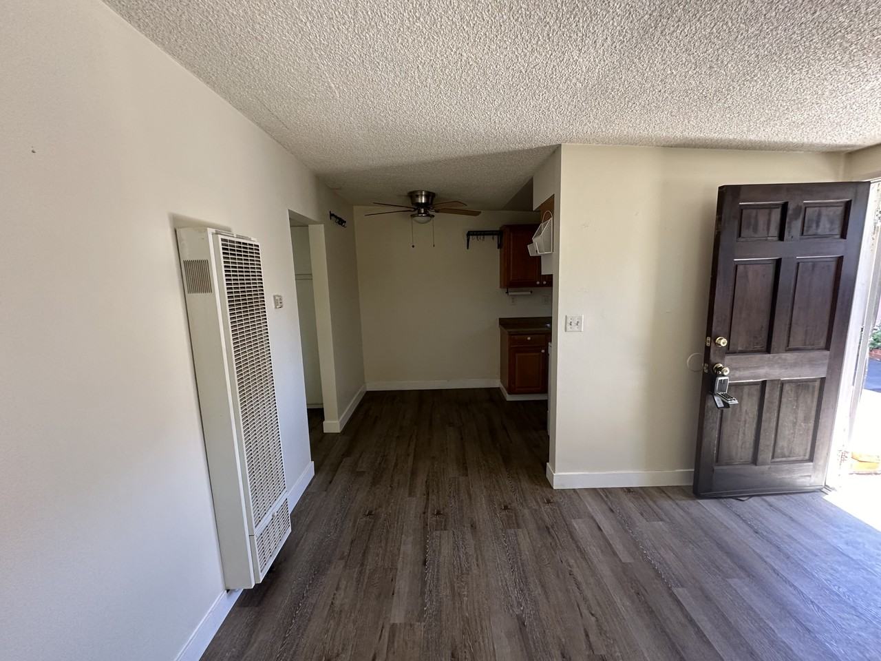 717 S Cedros Ave #717 - Photo 4 of 14