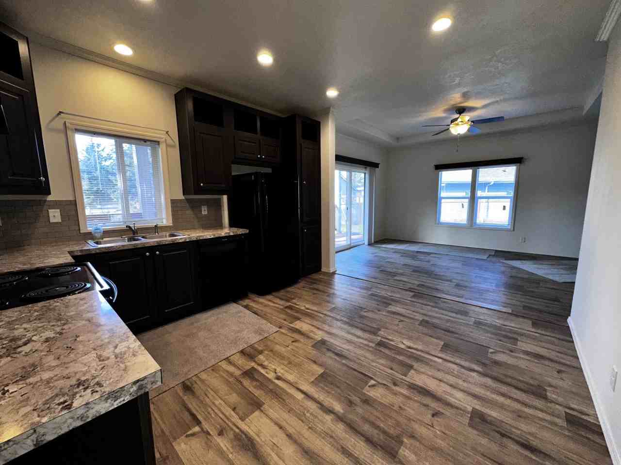 834 Teal Ct Se #1 - Photo 4 of 15