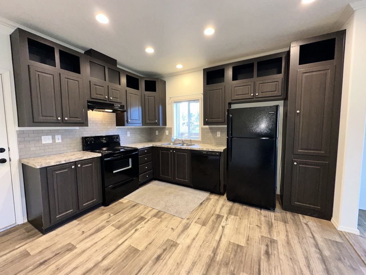 834 Teal Ct Se #1 - Photo 5 of 15