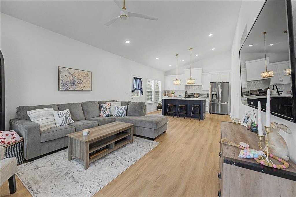 20 Kentallen Ln - Photo 3 of 20