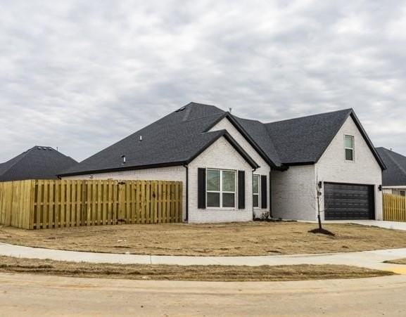 441 Willow Dr - Photo 2 of 20