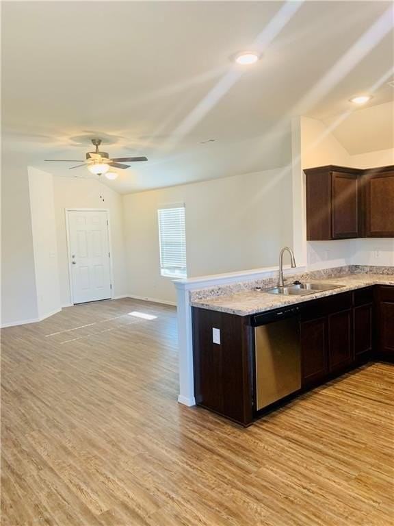 936 E Bunting St - Photo 6 of 18