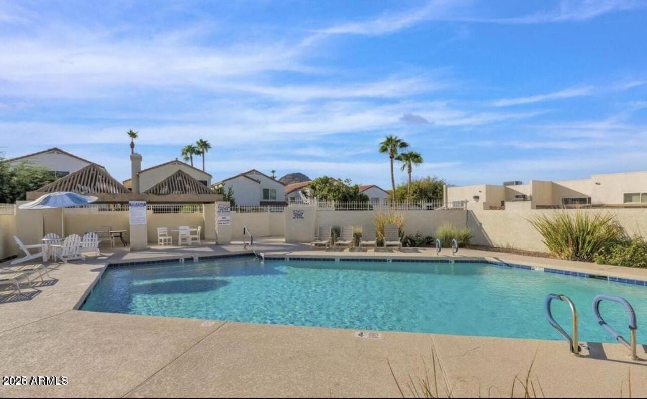 14236 N 23rd St - Photo 5 of 27