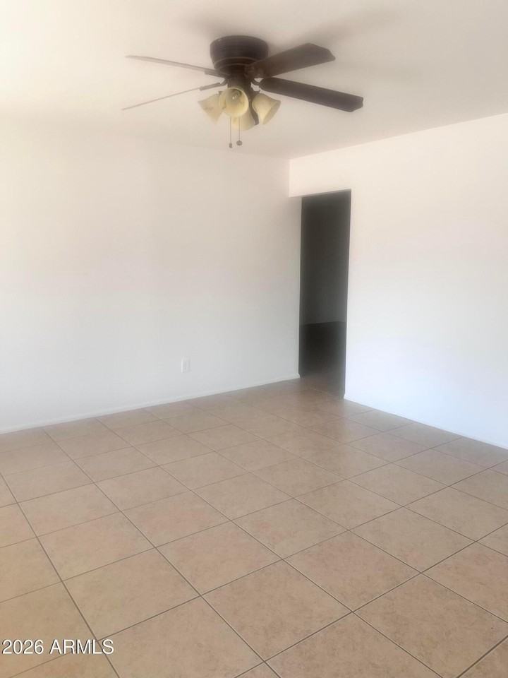 224 E Hermosa Dr - Photo 3 of 14