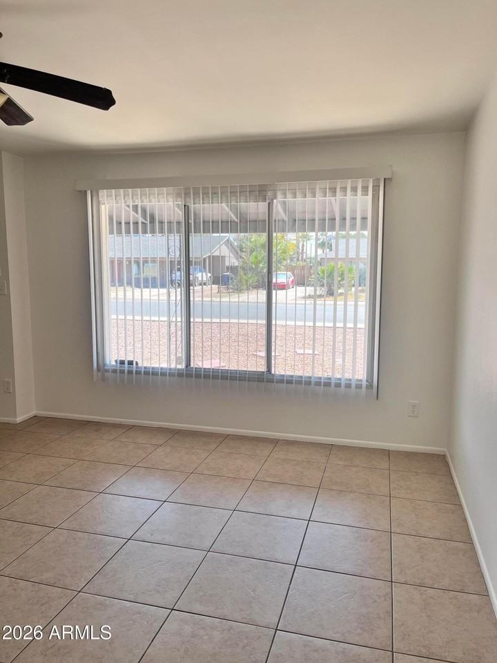 224 E Hermosa Dr - Photo 4 of 14