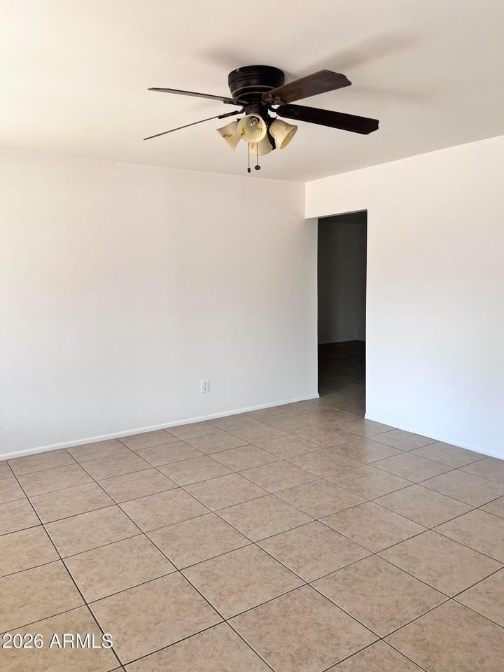 224 E Hermosa Dr - Photo 5 of 14