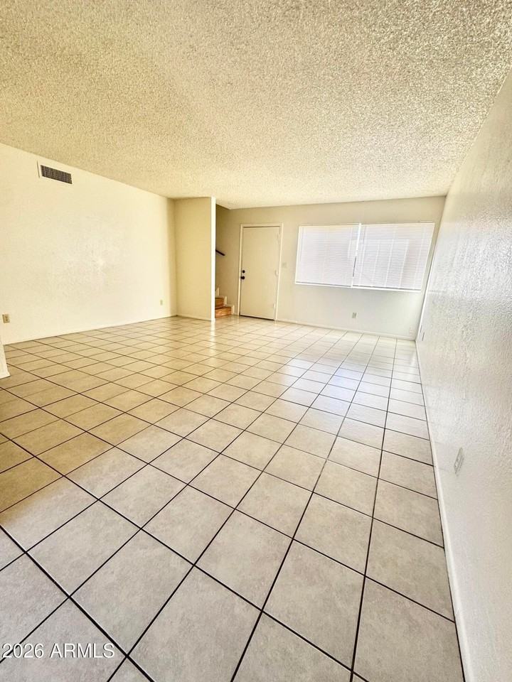 615 S 3rd St - Photo 3 of 13