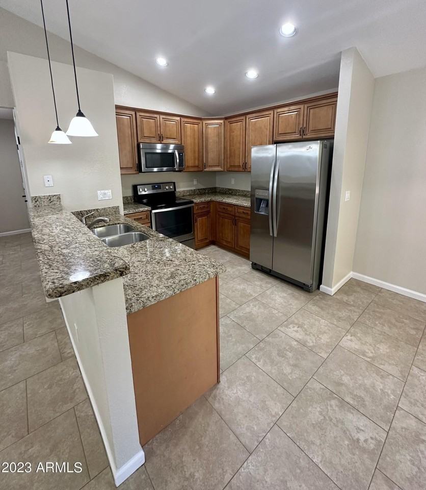 3102 E Michigan Ave - Photo 7 of 15