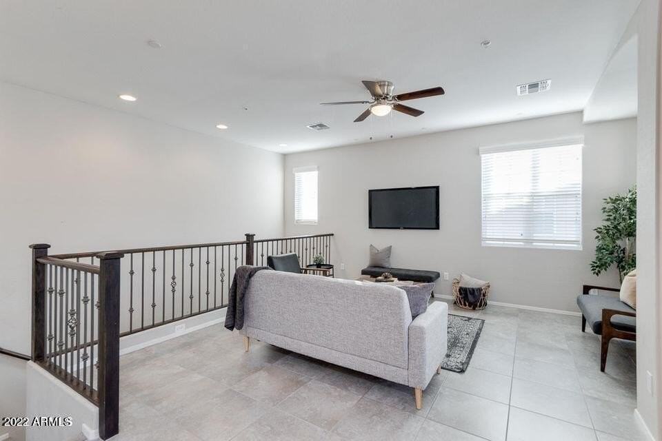 4763 E Red Oak Ln Unit 101 - Photo 7 of 15