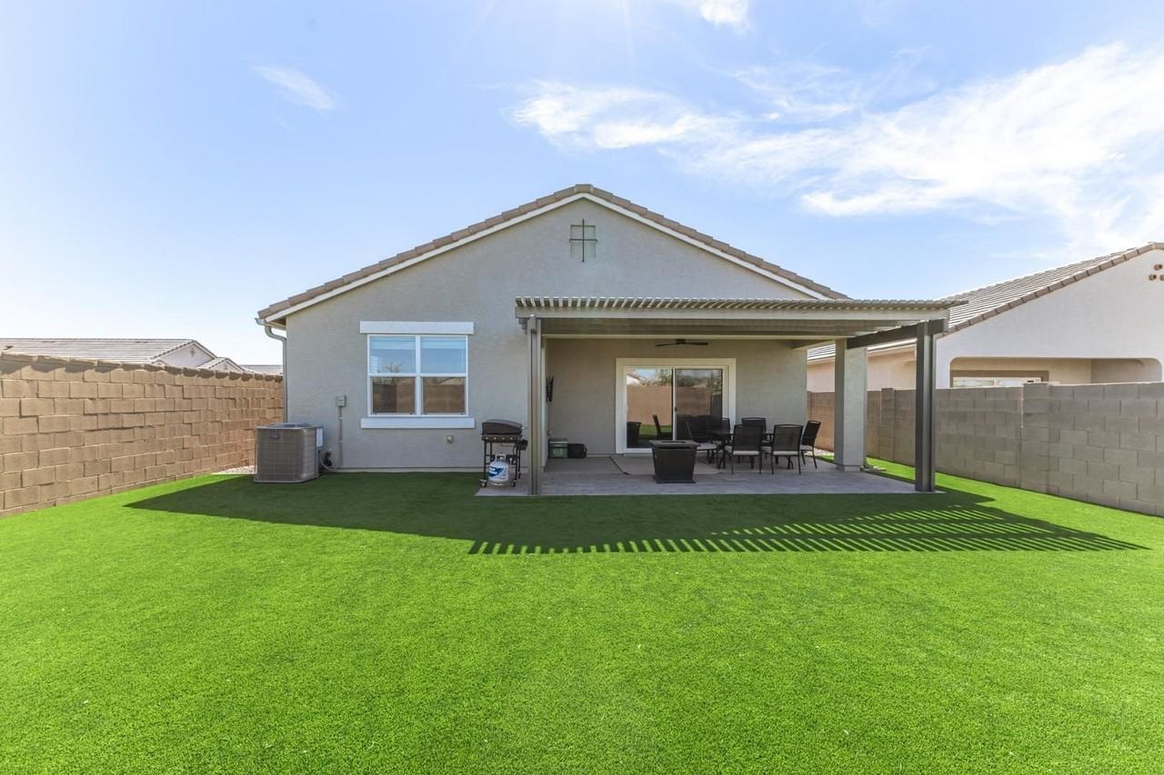 1714 W Starfire Ave - Photo 3 of 31