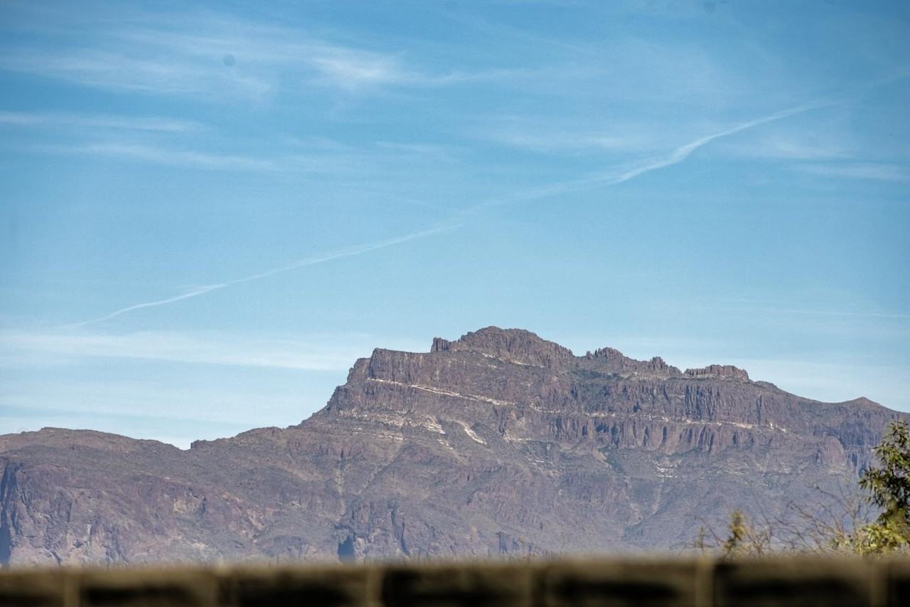 1714 W Starfire Ave - Photo 5 of 31