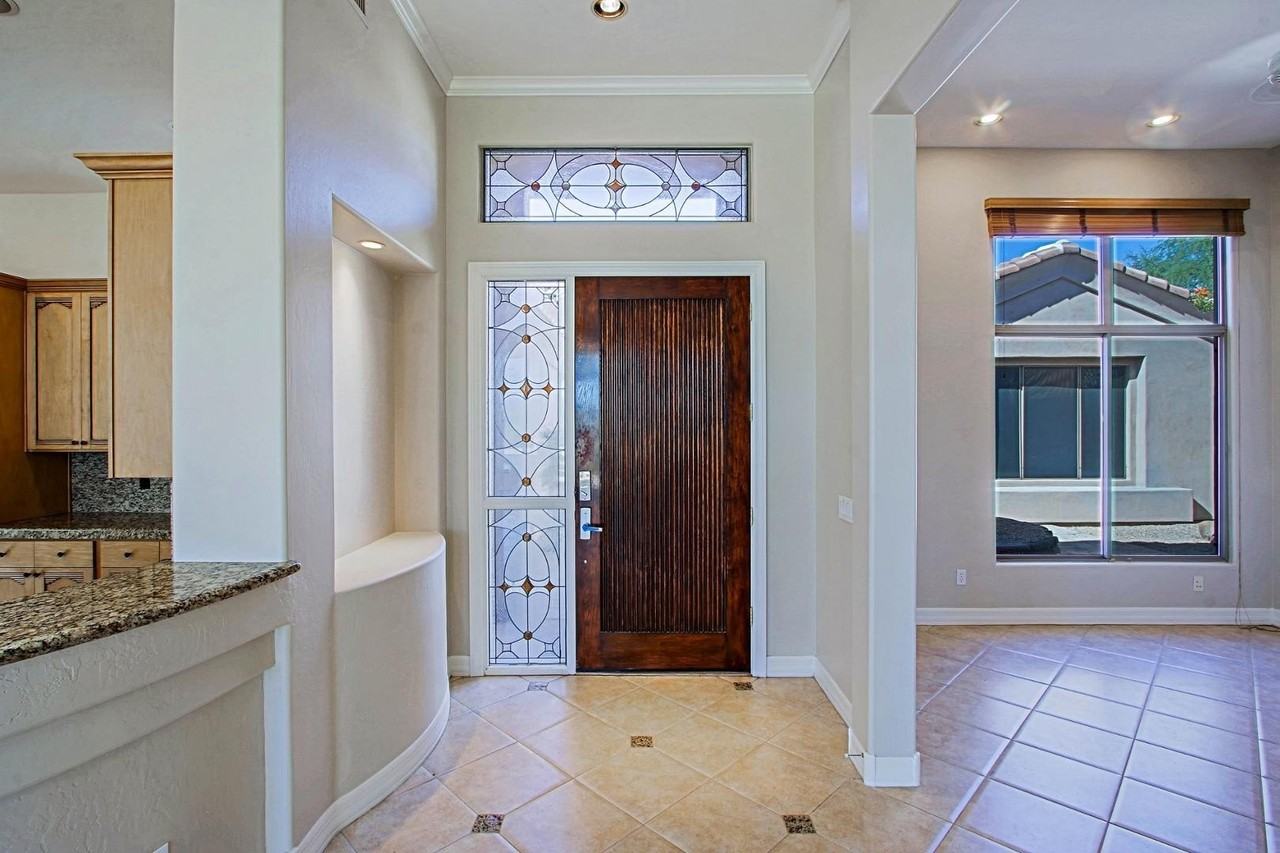 9311 E Cavalry Dr - Photo 6 of 40