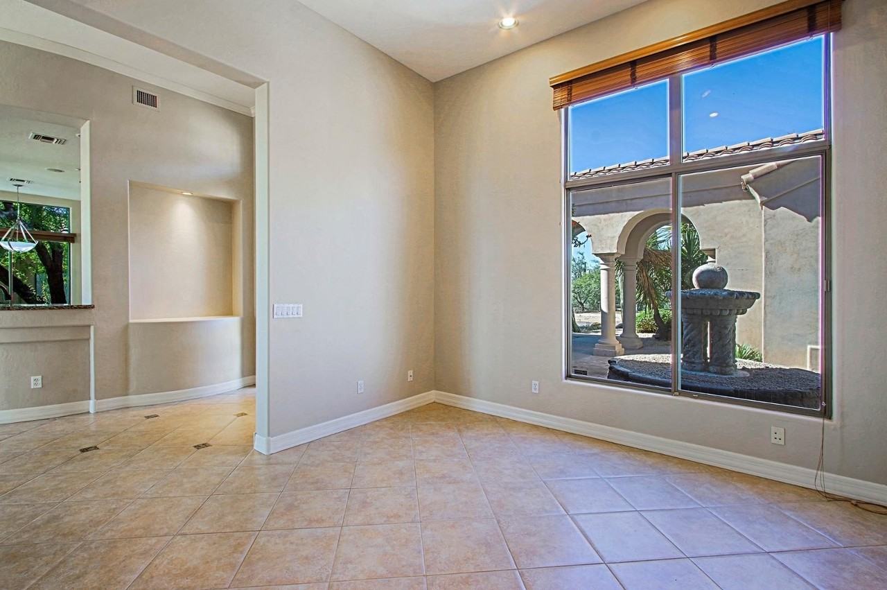 9311 E Cavalry Dr - Photo 7 of 40