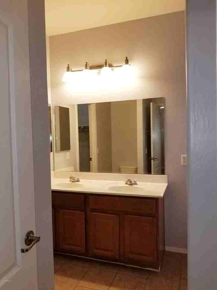 7410 W Darrel Rd - Photo 6 of 20