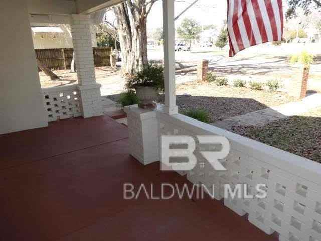 16026 S Market Street - Photo 6 of 39