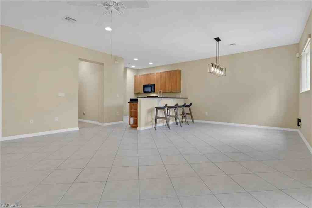 10260 Olivewood Way Unit 58 - Photo 7 of 32