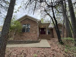 featured image of 44 Kirkland Dr