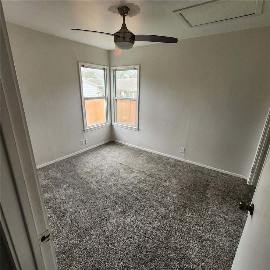 309 Whitehall Dr - Photo 7 of 13