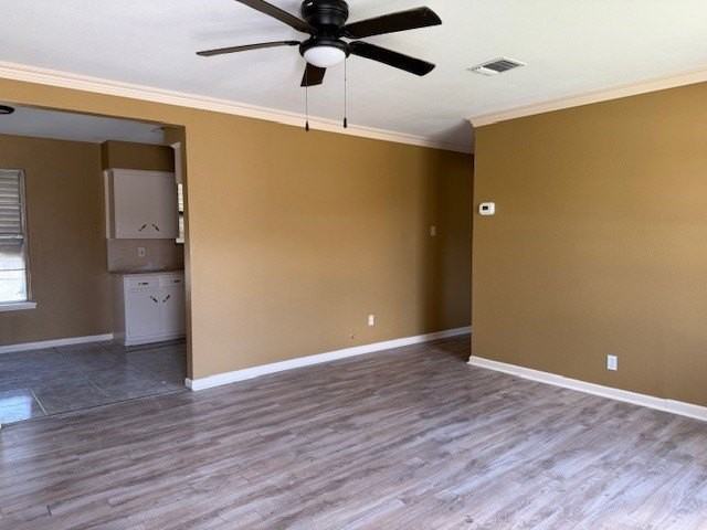 934 Salem Dr - Photo 3 of 10