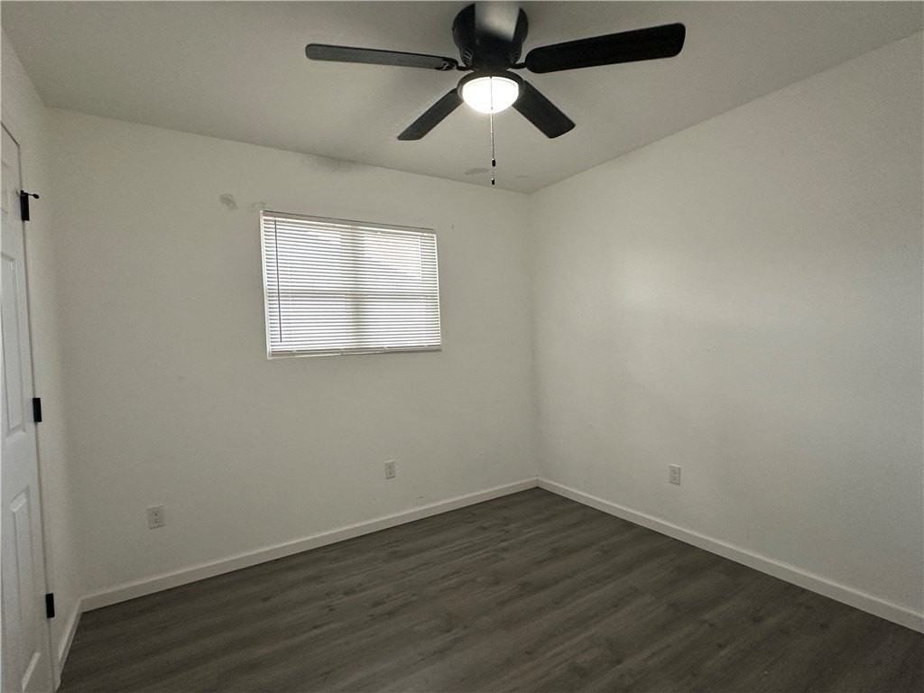 813 Saint Peter St - Photo 5 of 10