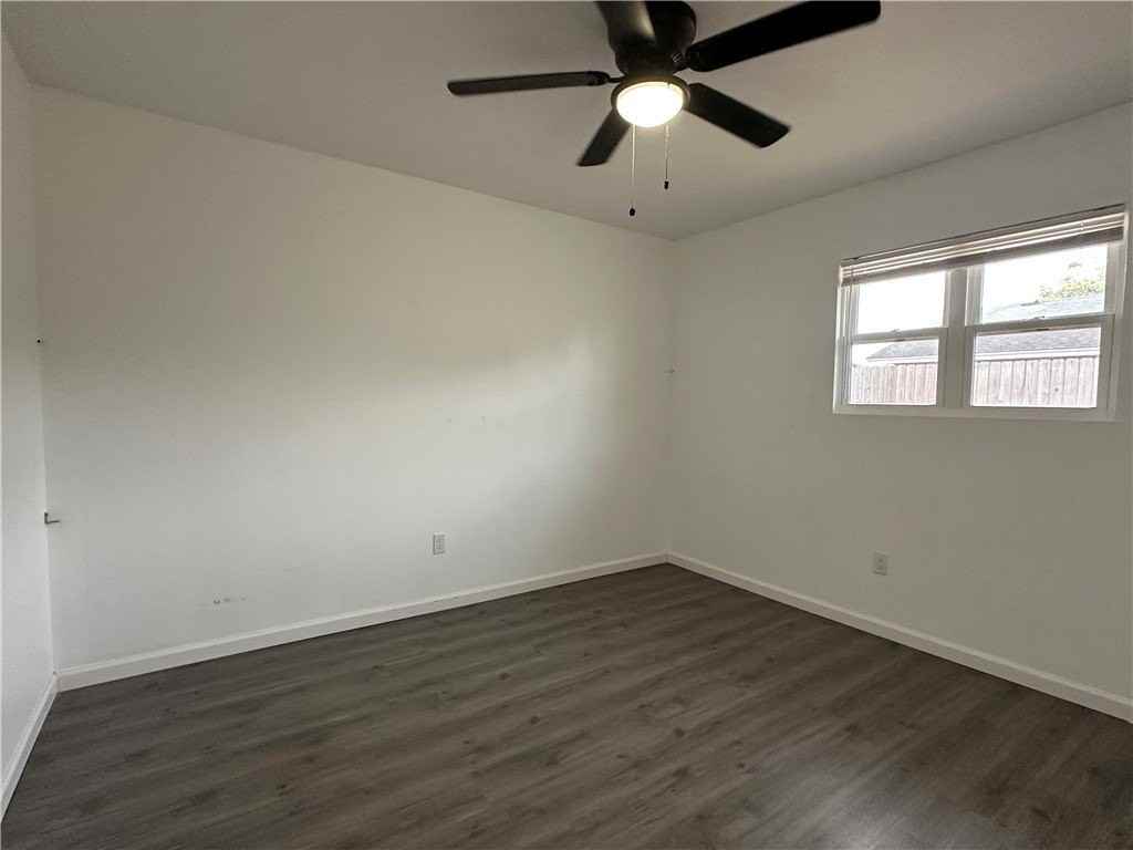 813 Saint Peter St - Photo 7 of 10