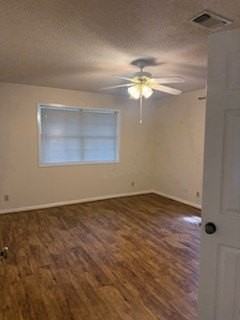 113 W Driftwood Dr - Photo 4 of 15