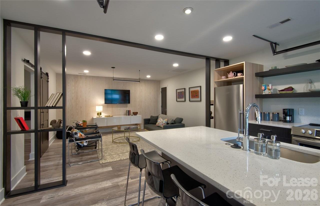 3945 Rockfern Rd #B - Photo 4 of 45