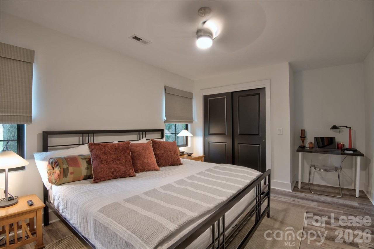 3945 Rockfern Rd #B - Photo 5 of 45