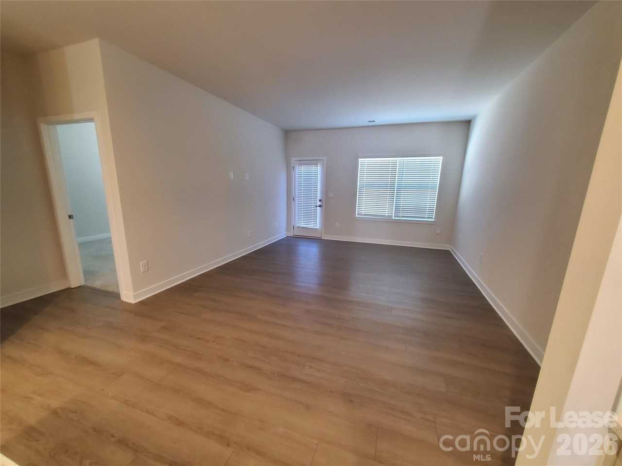 6258 Ashton Park Dr - Photo 3 of 3