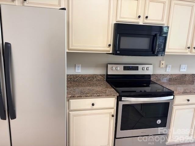 2515 Stirrup Ridge Ln - Photo 6 of 17