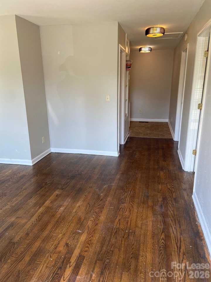 1020 Rodey Ave Unit 1 - Photo 2 of 11