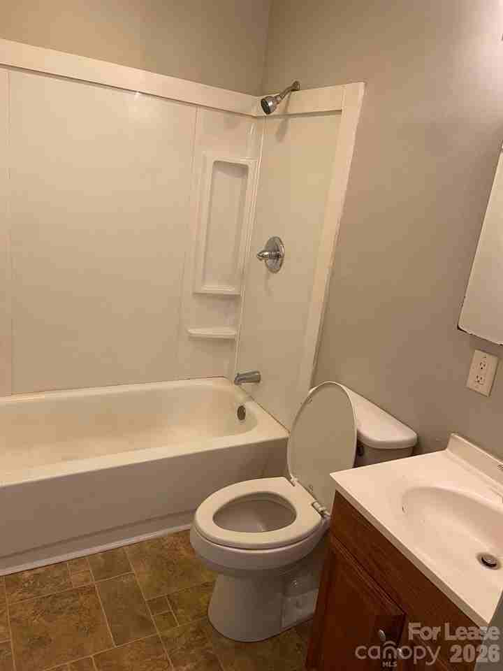 1020 Rodey Ave Unit 1 - Photo 6 of 11