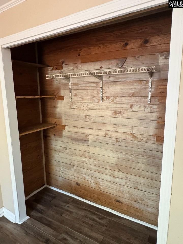 477 Bush Berry Rd - Photo 6 of 10