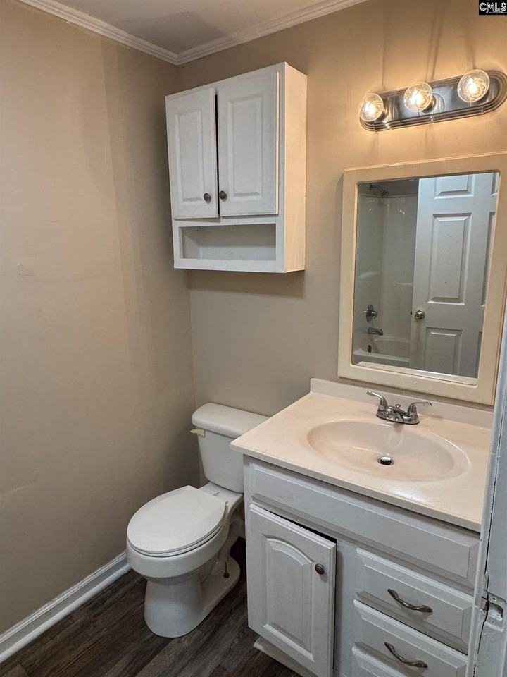 477 Bush Berry Rd - Photo 7 of 10