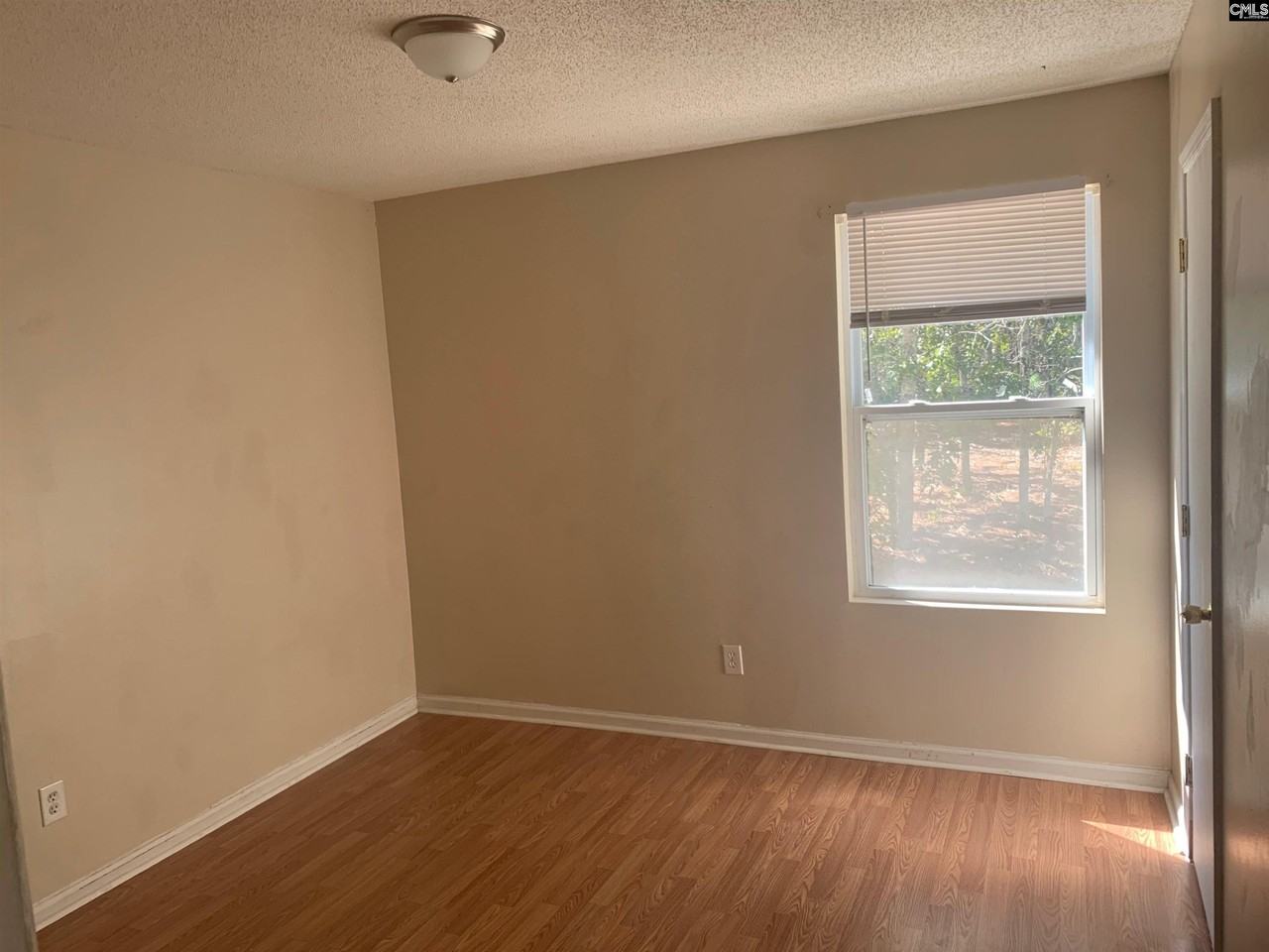 487B Bush Berry Rd - Photo 5 of 6