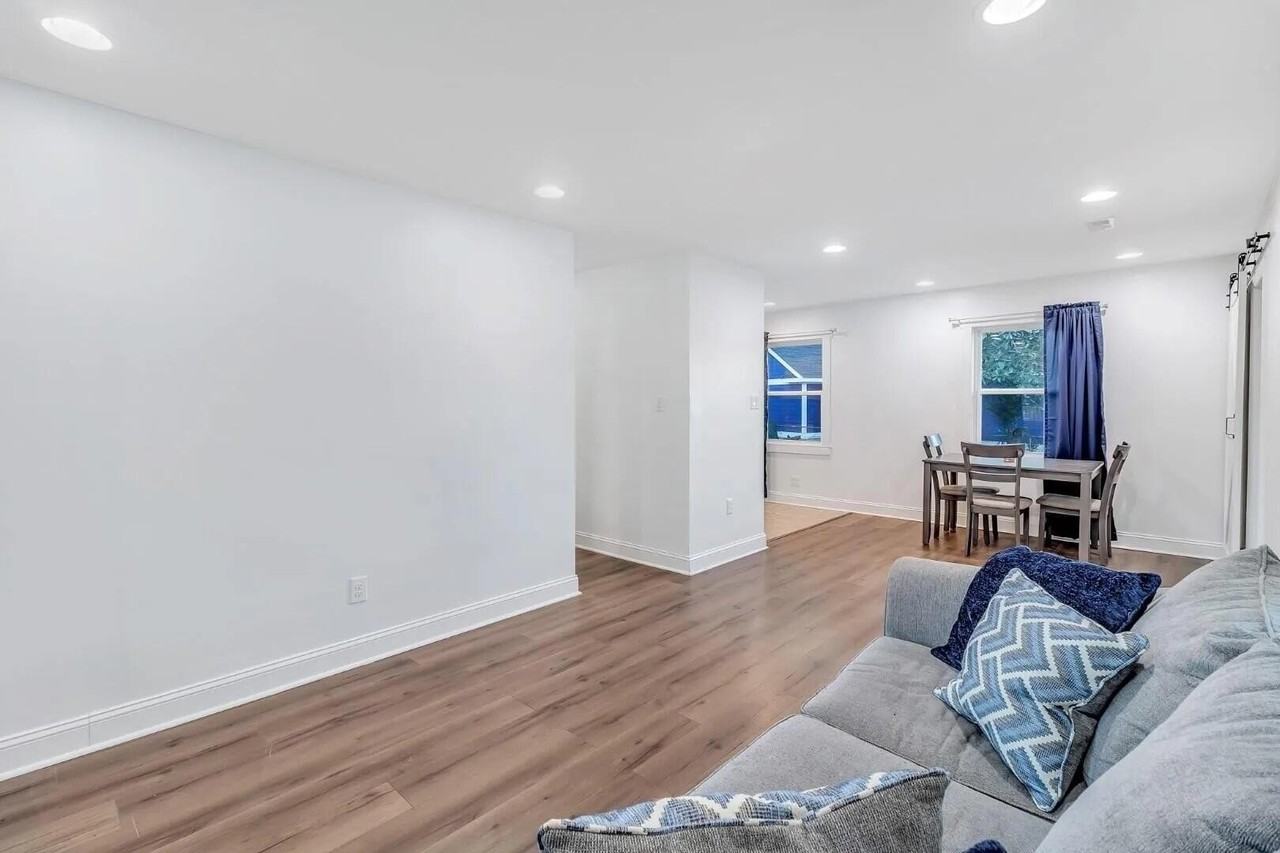 2808 Martha Dr - Photo 5 of 24