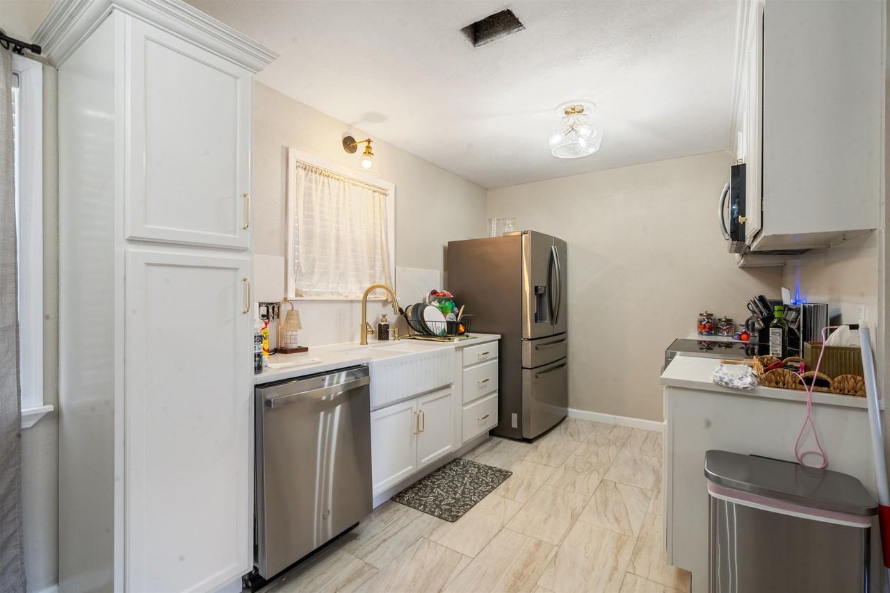 131 Northill Dr - Photo 6 of 28