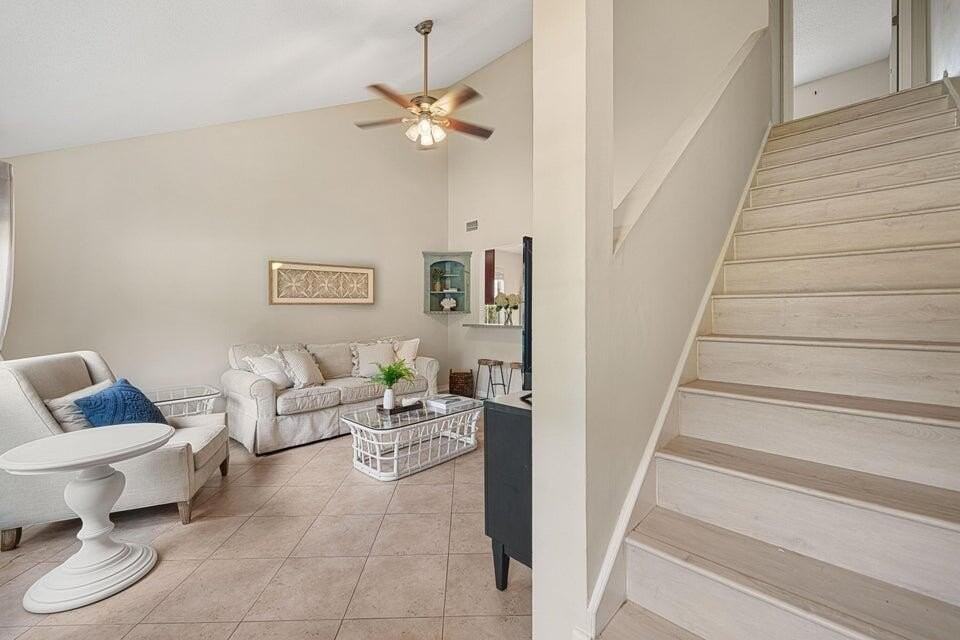 42 Via Largo - Photo 7 of 42