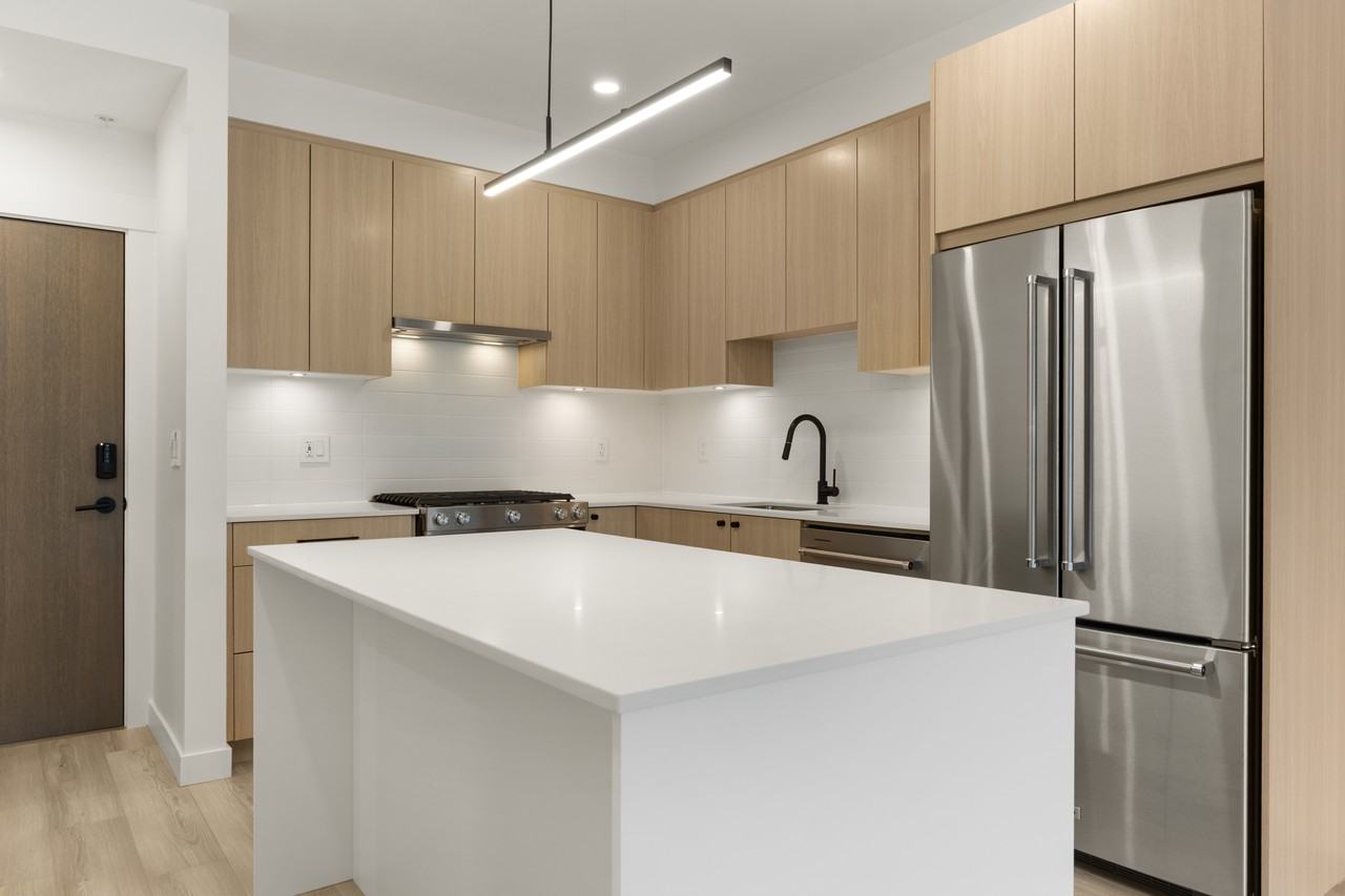2771 Montrose Avenue #209 - Photo 3 of 42