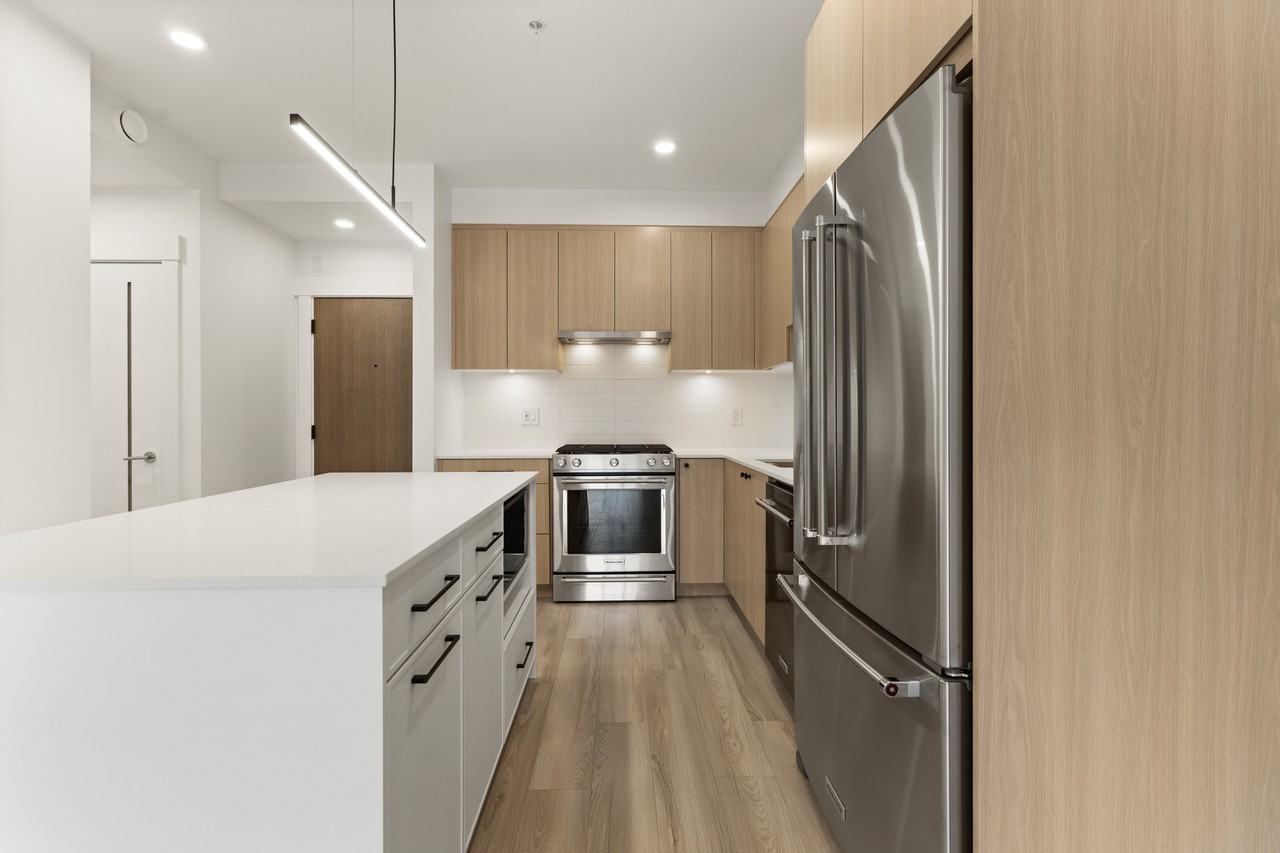 2771 Montrose Avenue #209 - Photo 4 of 42