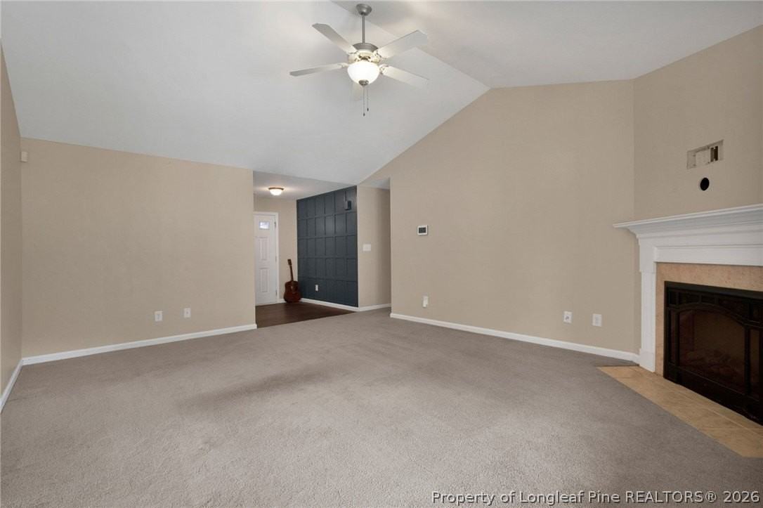 672 Hogart St - Photo 4 of 28