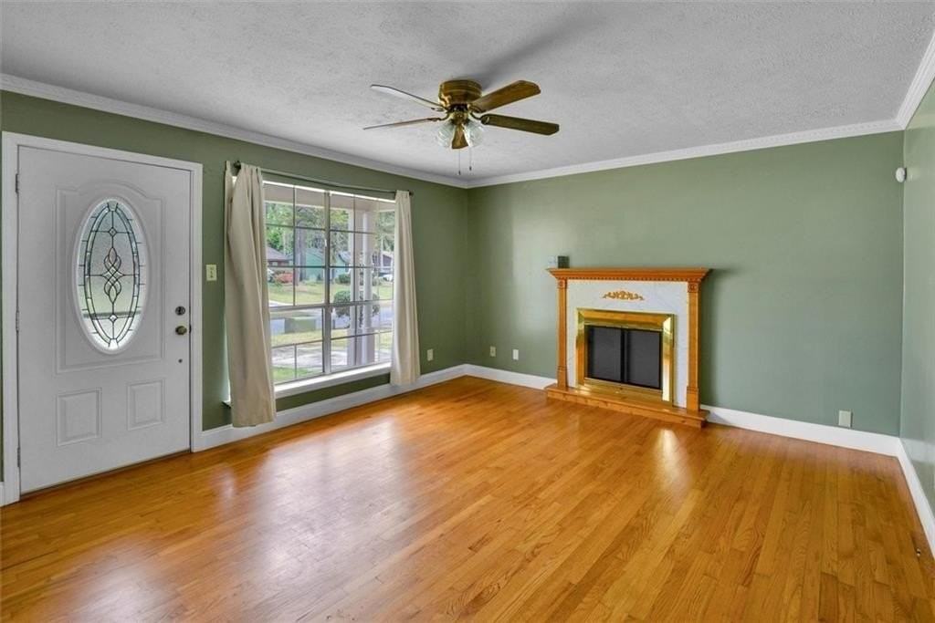 8941 Ashwood Dr - Photo 5 of 38