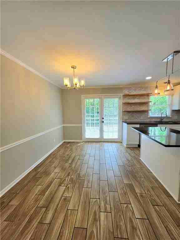 765 N Parkwood Rd - Photo 6 of 31