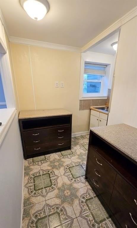 3083 Claiborne Dr - Photo 6 of 10