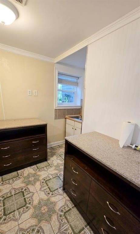 3083 Claiborne Dr - Photo 7 of 10